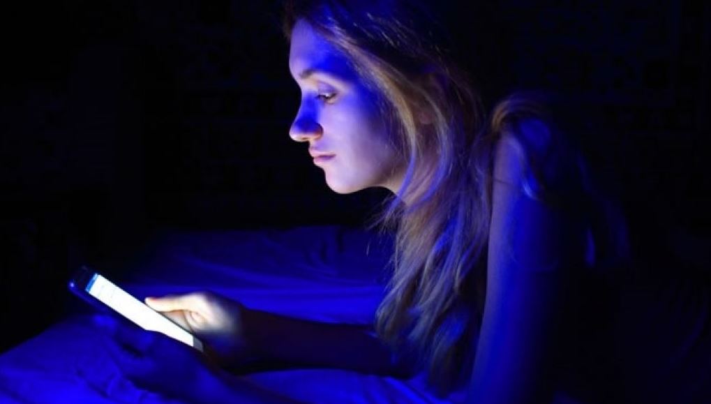 Đèn LED xanh và những nguy cơ tiềm ẩn