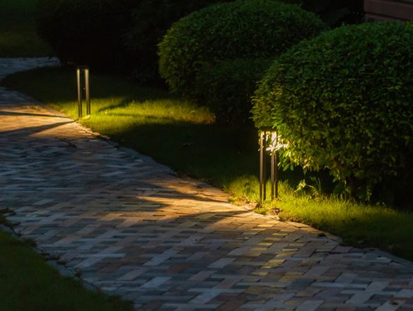 Đèn cột trang trí sân vườn ngoài trời DSV06
