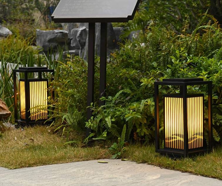 Đèn sân vườn biệt thự năng lượng mặt trời DSV16