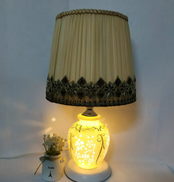 Đèn ngủ trang trí đẹp cho phòng ngủ - DDB01