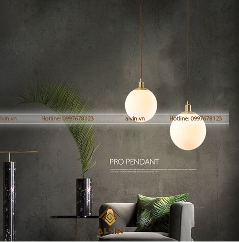 Đèn thả phong cách Bắc Âu đơn giản với thân đèn bằng đồng