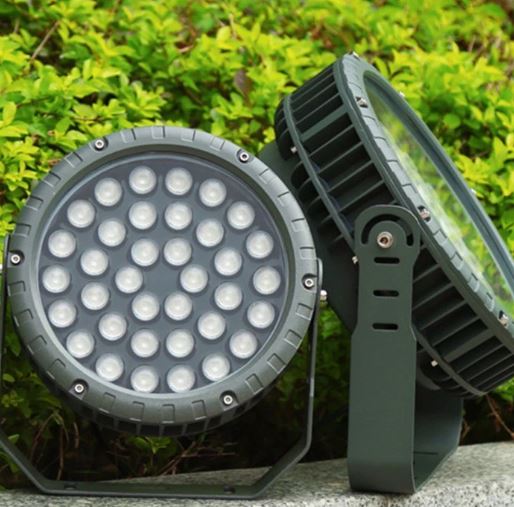 Đèn rọi chiếu điểm sân vườn ngoài trời DSV10