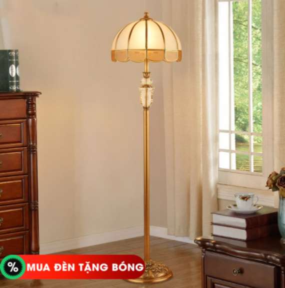 Mẫu đèn cây đứng thân đồng phong cách cổ điển
